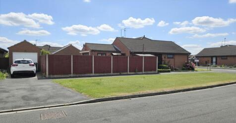 Detached Garage/Utility/Workshop