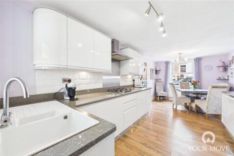 Kitchen/Dinng Room