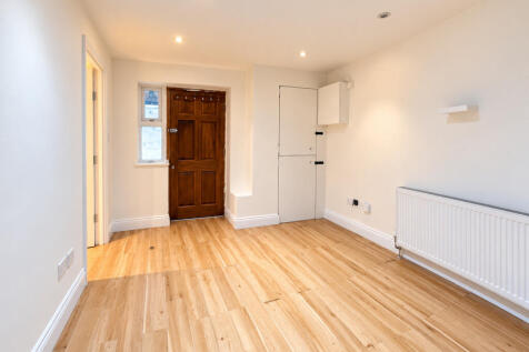 Napier Road, Farley Hill, Luton, LU1 photo 2
