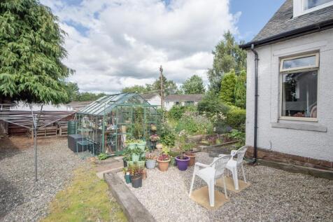 5 bed, 3 bath Detached in Cardiff - Photo 32