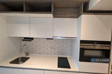 Capella Court, Purley, CR8 photo 3
