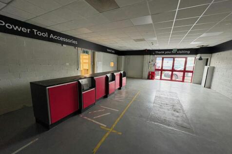 Trade Counter to rent Image 5