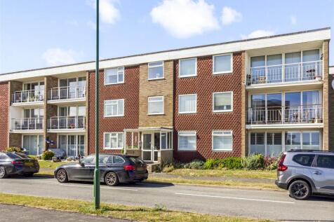11 Norfolk Court-003.JPG