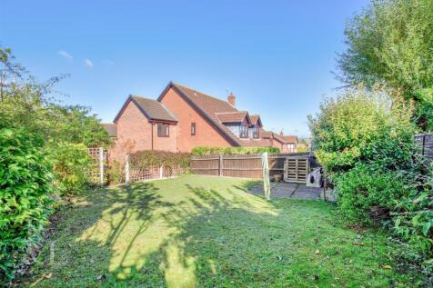 5 Killerton Park Drive (37).jpg