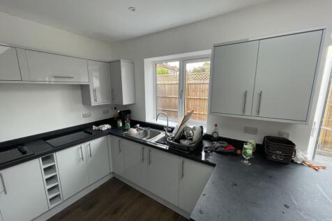 D07D6213-E007-40E2-8E54-C56CCCB30843