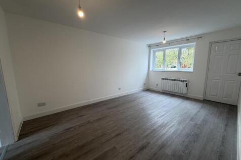 Rowle Close, Milton Keynes photo 3