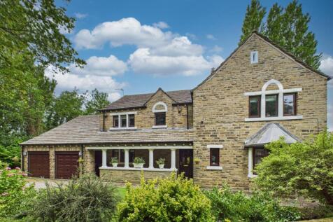 Revisit Photos after roof clean2.jpeg