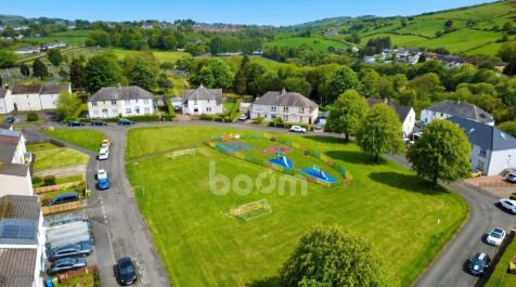 Lochlibo Terrace, Barrhead  local grounds