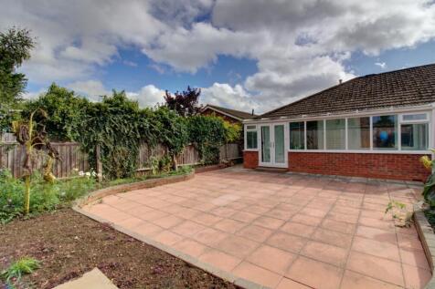 Garden - Woodcote Avenue - Matt Clinton EweMove Ke