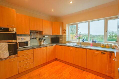 115 clough road -24.jpg