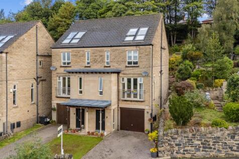 30 Martin Green Lane, HX4 8JJ-2.jpg