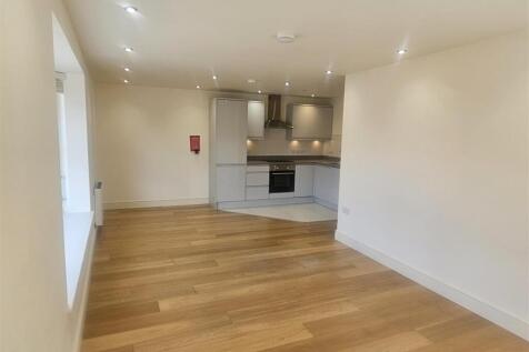 Apartment at Roman Corner, Northampton Road, Towcester photo 3