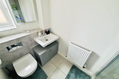 Ensuite Bathroom