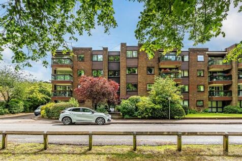 8-Oakleigh-Court-28.jpg