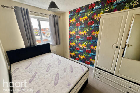 Chorley Gardens, Bilston photo 5