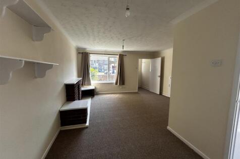 Sandringham Close, Bridgwater photo 4