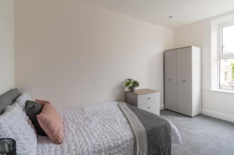 147 Newbridge Road-17.jpg