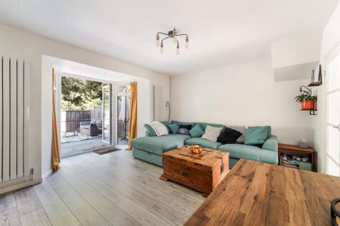 KINGSTON ROAD (12).jpg