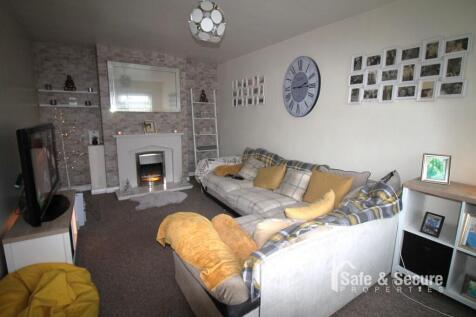 Living Room (1)