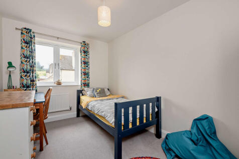 8651596-interior1...