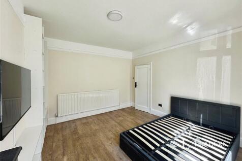 Bedroom (2)
