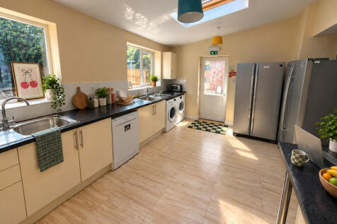 Sunlit Modern Kit...