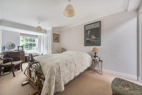 1346502-17-68b808...