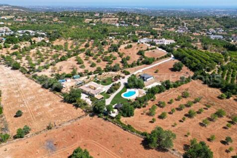Boliqueime 5 Bed Villa With 18,000m2 Land For Sale (7)