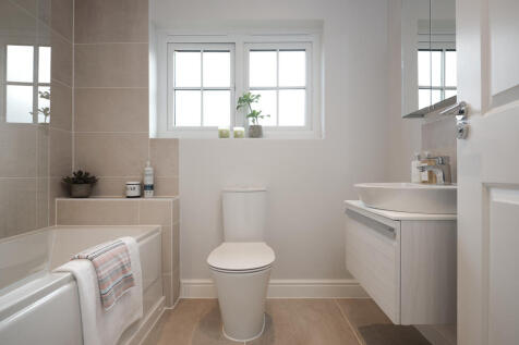 Redrow - The Grantham - Bathroom