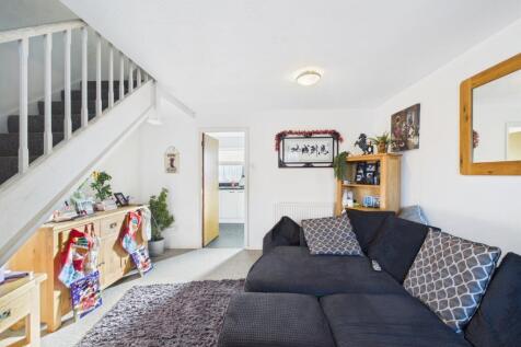 CAM02023G0-PR0186-STILL015