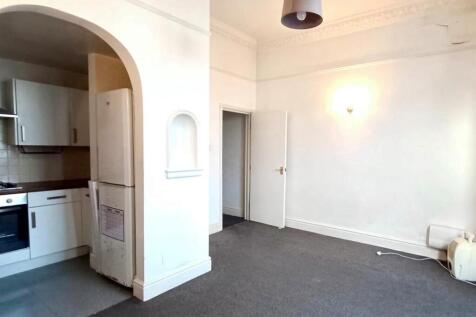 new living room.jpg