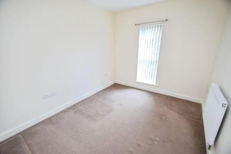 df7703ea-Bedroom ...