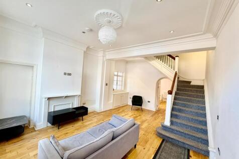 LUXURY TOWNHOUSE- Camden Street, Birmingham, B1 photo 4