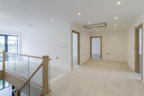 New House, Staverton First floor landing