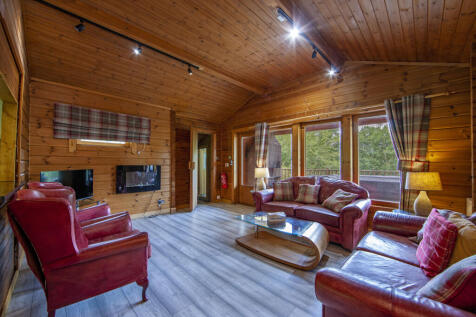 1Z6E0893 Carrick Lounge