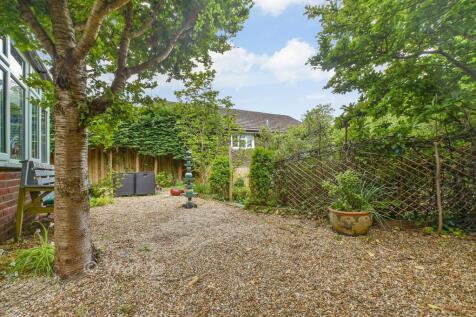 Patio / Decking
