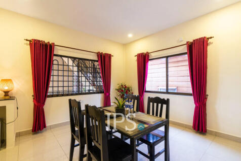 6 Unit Apartment Building For Sale - Svay Dangkum, Siem Reap