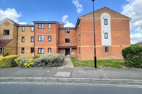 Feltham, TW13 - property photo