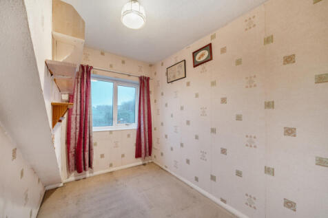 1393254-1-693fe42...