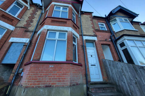 1 bed to rent Russell Rise, Luton LU1