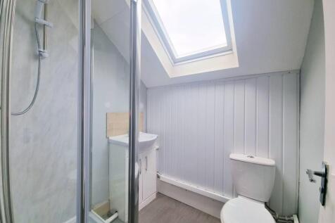 Flat 7 - Shower R...