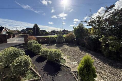 Front Garden.jpg