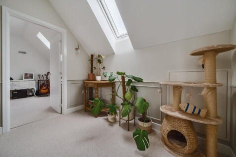 1306246-17-684335...