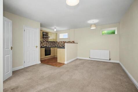 Lounge/Kitchen