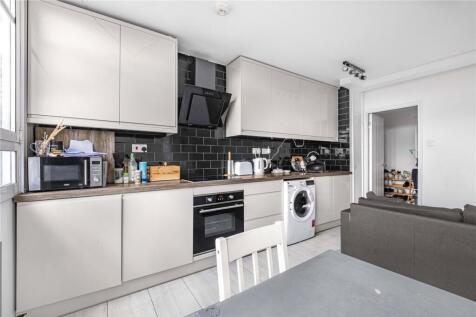 Reception/Kitchen