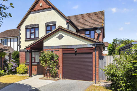 4 Wheatfield Close