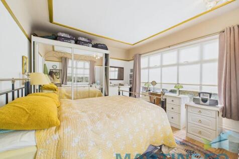 CAM01870G0-PR0161...