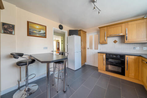 1330127-14-6883ba...