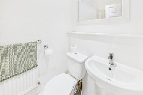 CAM03974G0-PR0196...