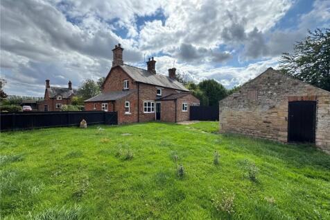 Sleaford, NG34 - property photo